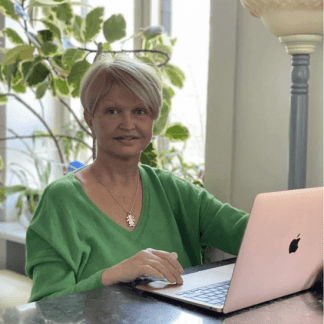 [EMDR SPB][Юлия Малик] Как работать с запросом "Хочу повысить свою финансовую емкость" (2023)