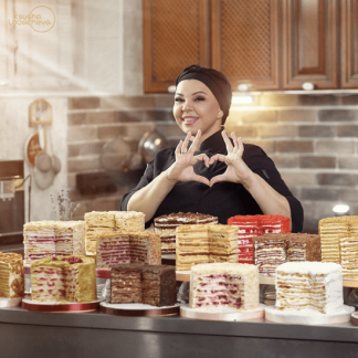 [Оксана Лобачева] В гостях у сказки. Наполеоны + медовики (2023) Тариф Кураторская поддержка 1 месяц