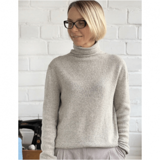 [Ольга Грознецкая] Водолазка (2024) [stepmother.queen]