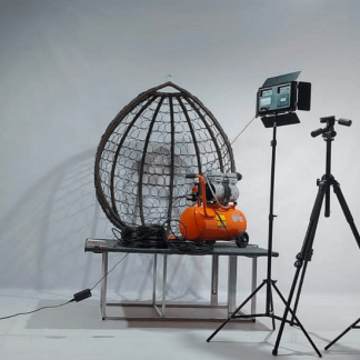 [Левон Мачкалян] Подвесное кресло капля (2025)