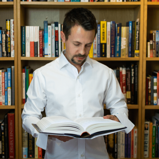 [Нил МакКой-Уорд] Безграничное богатство — Психология накопления богатства, Часть 1 из 15 (2025)