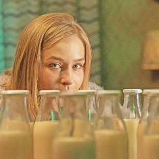 [Евгения Гайдученко, Мария Кутузов] Пейте, дети, молоко: что будет, если долюбить недолюбленных? (2025) [EduNote]